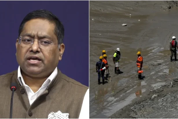 नेपाल बाढ़ के बाद टनल में फंसे लोगों का रेस्क्यू अभियान