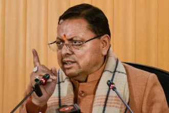 रुद्रपुर में भड़काऊ भाषण पर घिरे मुफ्ती मुजीब, FIR के बाद पुलिस हिरासत में; सीएम धामी बोले- धमकी देने वालों पर होगी सख्त कार्रवाई