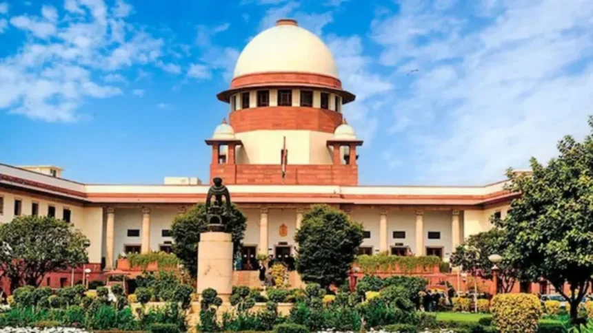 पेट्रोल पंप पर बताना होगा कितना है इथेनॉल? SC ने E20 पेट्रोल की याचिका पर सुनवाई से किया इनकार