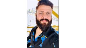 हाथरस में ट्रक-कार की भीषण भिड़ंत, HDFC बैंक कर्मचारी की मौत; रात में आगरा से गांव लौट रहा था युवक
