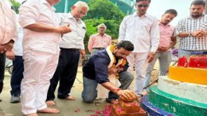 आगरा: छावनी क्षेत्र में सांसद निधि से बनेगी 25 लाख की सीसी सड़क, वैभव जैन ने किया शिलान्यास