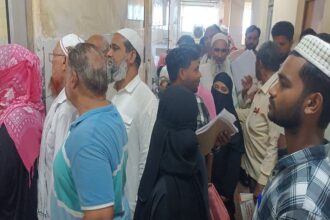 आगरा जिला अस्पताल में एक्सरे मशीन तीन दिन से ठप, 60% मरीज बिना जांच लौटे, विदेश से मंगाया जा रहा पुर्जा