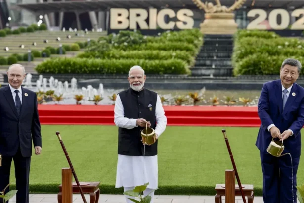BRICS समिट का आज दूसरा दिन: PM मोदी करेंगे 7 देशों के नेताओं से द्विपक्षीय मुलाकात, जानें पूरा शेड्यूल