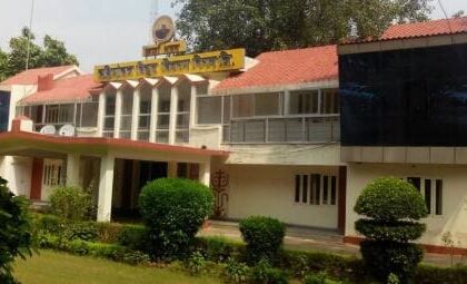 आगरा: DVVNL के एपीआरओ का व्हाट्सएप हैक, फर्जी 'आरटीओ चालान' एपीके फाइल से हुई चूक, फोन रीसेट कर बचे