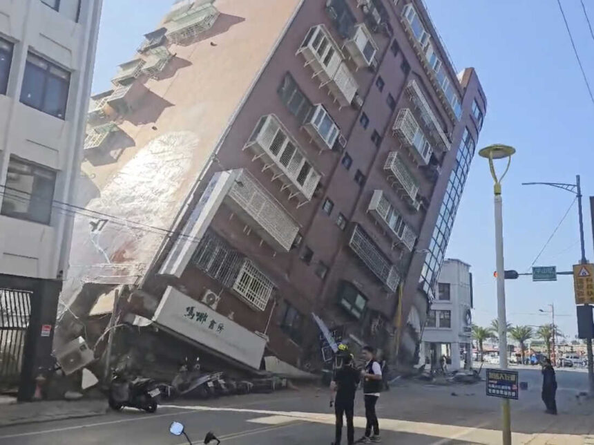 The strongest earthquake in 25 years occurred in Taiwan