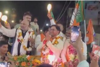 BJP MP Nirahua did a road show in Ballia city