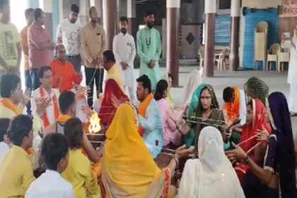 20 Muslims embraced Hinduism together in Indore