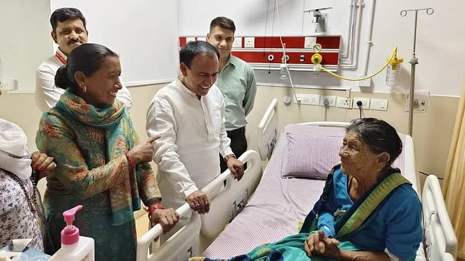 CM Yogi Adityanath's mother admitted to AIIMS again