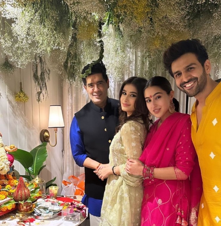 This picture of Kartik Aaryan with Sara Ali Khan went viral