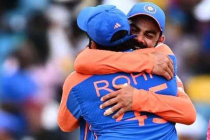 Virat Kohli and Rohit Sharma kept crying while hugging each other