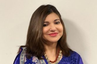 Alka Yagnik lost her hearing ability