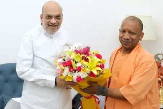 cm yogi amit shah