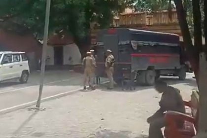 ADG Varanasi raids UP-Bihar border