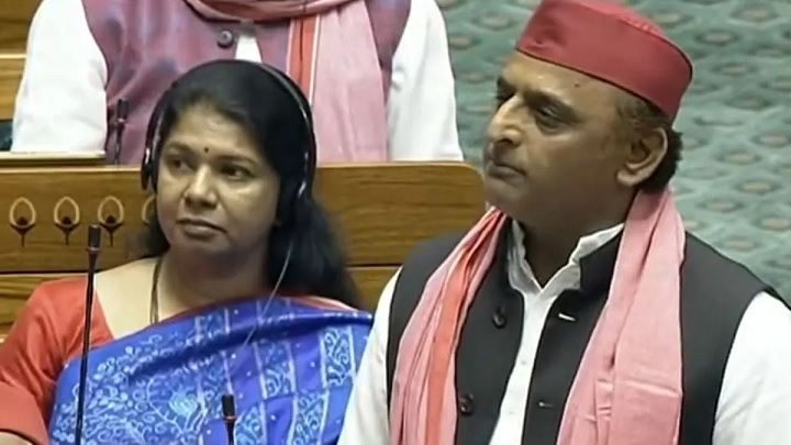 Akhilesh taunts BJP in Lok Sabha