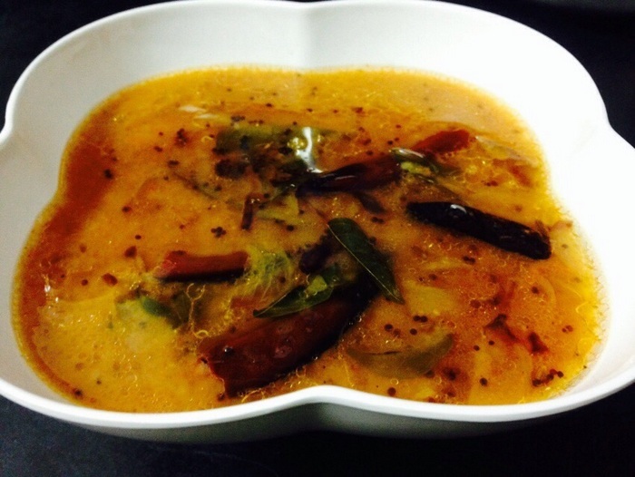 'Hyderabadi Khatti Dal' which is made without tomatoes