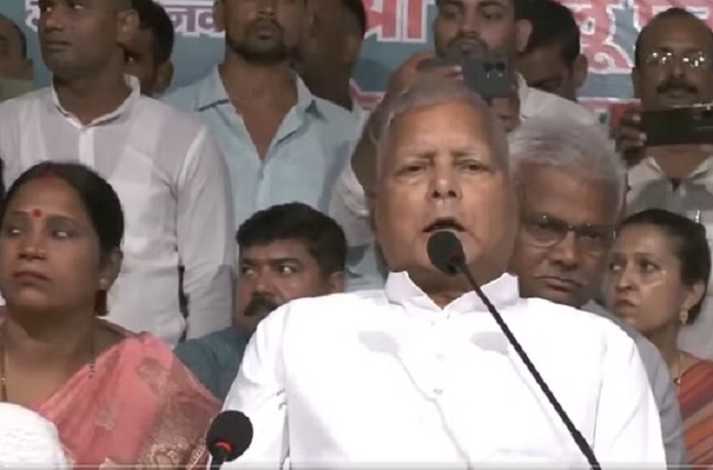 Lalu claims Modi government will run only till August