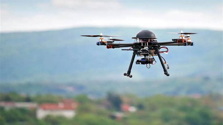 Pakistani drone seen on LoC in Poonch