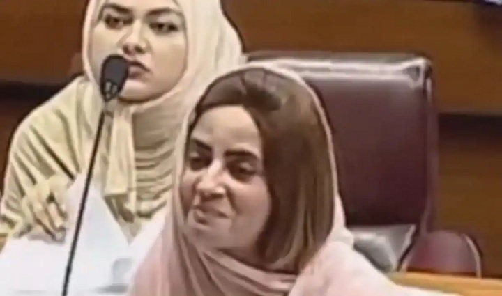 the atmosphere in Pakistan's parliament became romantic