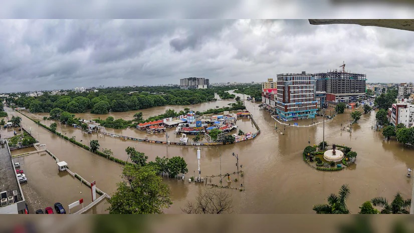 25 more people died amid heavy rains in Gujarat