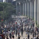 Bangladesh Protesters surrounded the Supreme Court