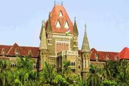 Bombay HC judge recuses himself from hearing