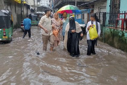 Heavy rains in Gujarat halted the pace of life