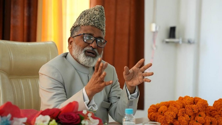 Union Minister praises Mufti Shamoon Qasmi on Waqf Amendment Bill