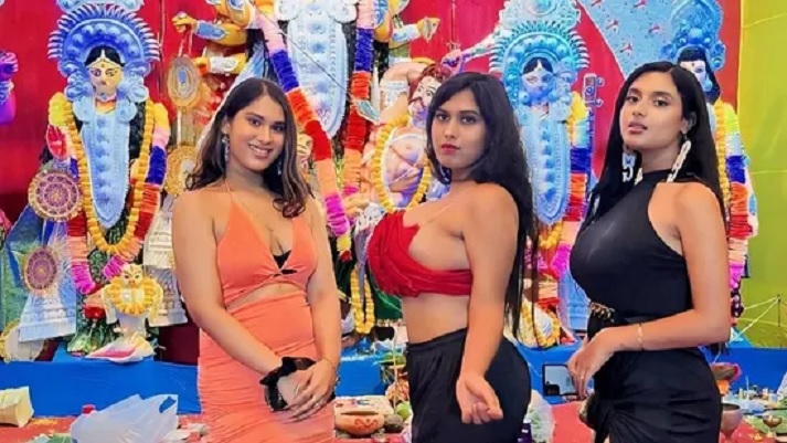 Kolkata models in Durga Puja