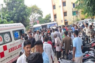 Massive explosion in a firecracker factory in gonda UP