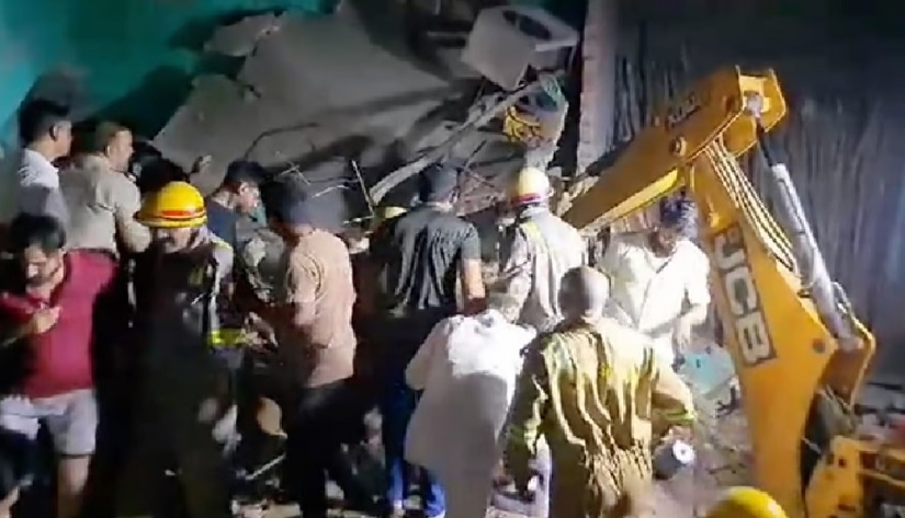 Two-storey house collapsed due to explosion in oxygen cylinder in Bulandshahr