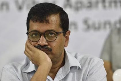 Arvind Kejriwal's troubles increase