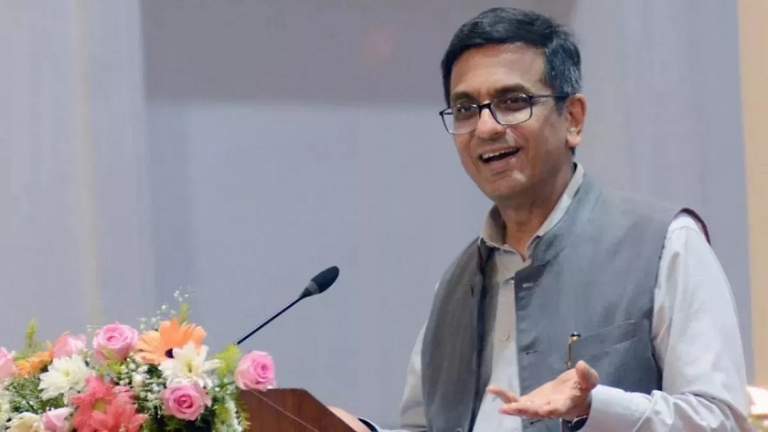 How much will be DY Chandrachud's pension