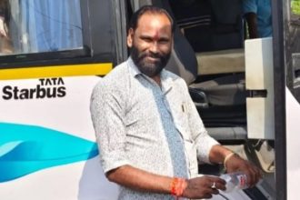 Indore bus driver spit on the road