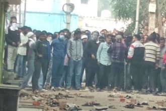 the angry mob pelted stones and fired on the police in Sambhal