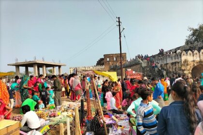 A fair of lovers was held on the banks of Ken river Banda