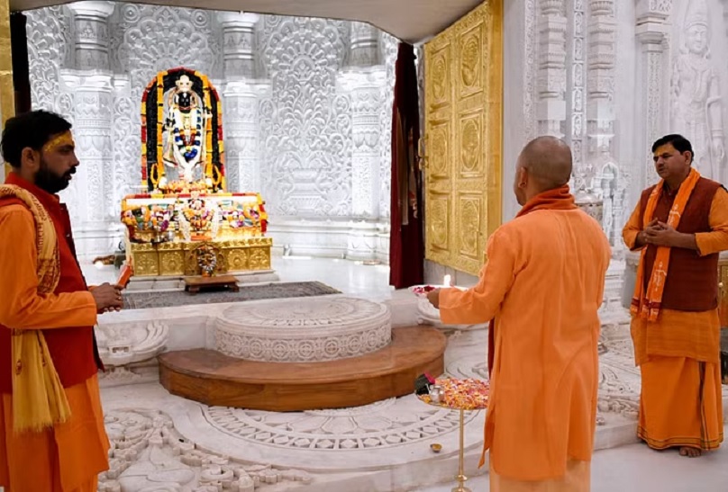 CM Yogi in ayodhya