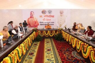 Yogi cabinet meeting in Maha Kumbh Nagar