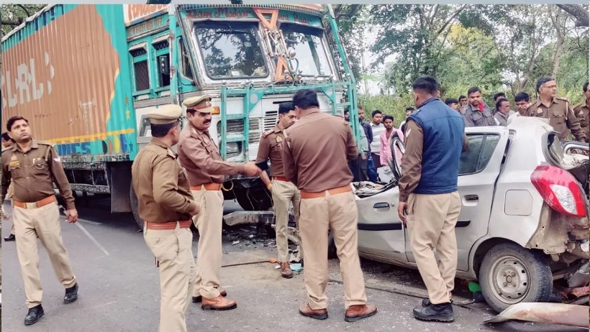 Horrific accident on Kanpur-Sagar highway