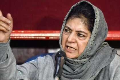 Mehbooba Mufti compared BJP to Pakistani army