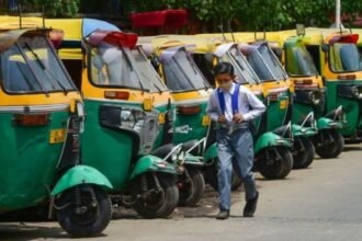 क्या-दिल्ली-में-बंद-हो-जाएंगे-सीएनजी-ऑटो-रिक्शा?-सरकार-ने-कर-दिया-ये-बड़ा-ऐलान