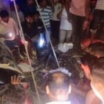 कुशीनगर-में-ब्रेजा-की-हुई-पेड़-से-भयानक-टक्कर,-6-लोगों-की-मौके-पर-ही-हुई-दर्दनाक-मौत;-2-लोग-घायल