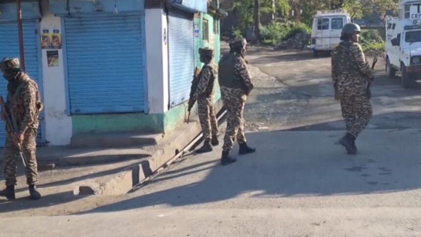 जम्मू-कश्मीर-के-बांदीपुरा-में-एक-आतंकी-ढेर,-मुठभेड़-में-2-जवान-भी-घायल;-सेना-ने-दहशतगर्दों-को-घेरा