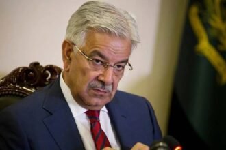 खौफ-में-हैं-पाकिस्तानी-रक्षा-मंत्री-ख्वाजा-आसिफ,-चीन-अमेरिका-को-लेकर-दे-दिया-ऐसा-बयान