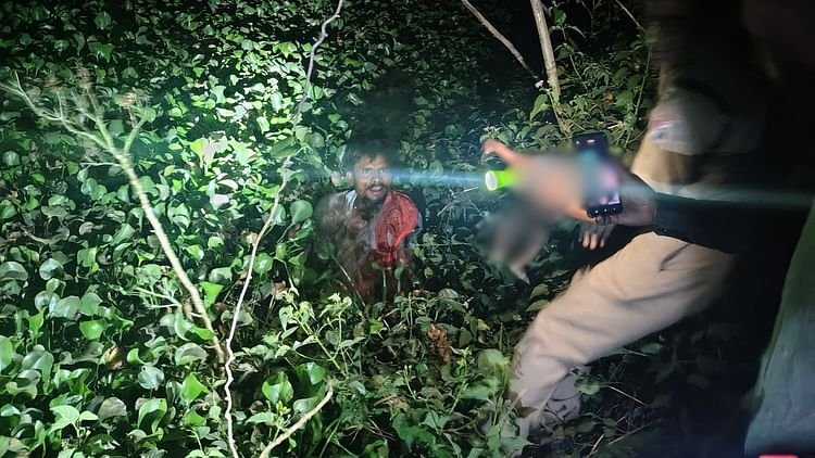 jaunpur-news:-स्टेशन-से-बच्चा-चोरी-कर-भाग-रहा-था-चोर,-पीछा-करने-पर-एक-महीने-के-मासूम-को-तालाब-में-फेंका;-मौत