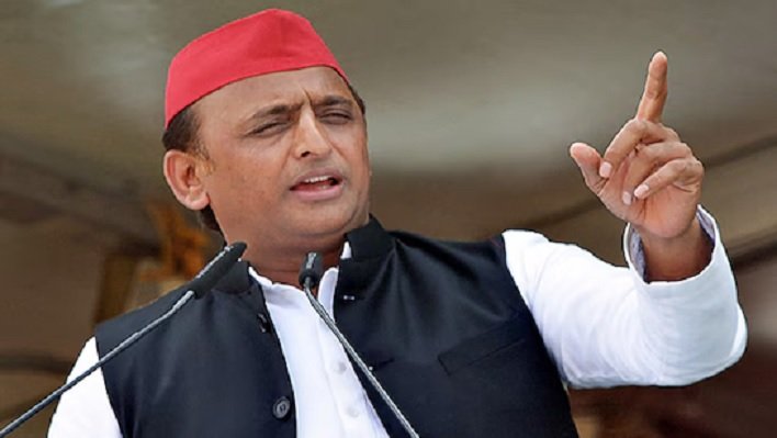 Akhilesh Yadav targets the Centre