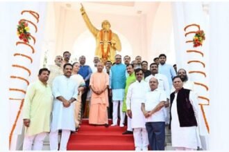 CM Yogi along with his cabinet paid tribute to Dr. Ambedkar