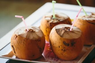 How to identify coconut with excess water