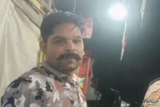 constable threatened to Trader in Bijnor