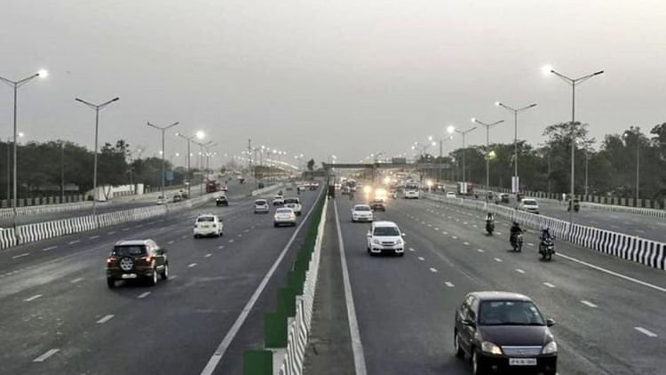 up-news:-आगरा-से-ग्वालियर-तक…एक-घंटे-में-सफर-होगा-पूरा,-इन-34-गांव-से-गुजरेगा-ग्रीन-फील्ड-एक्सप्रेस-वे