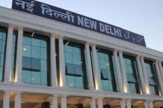 नई-दिल्ली-रेलवे-स्टेशन-पर-लावारिस-बैग-मिलने-से-मचा-हड़कंप,-डॉग-स्क्वाड-की-टीम-मौजूद